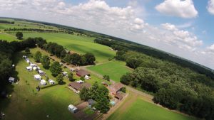 Groen en veelzijdig landschap in de omgeving van Minicamping De Linde boerencamping limburg