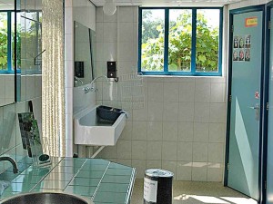 Het sanitair van de kleine camping Gelderland