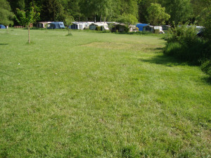 Het kampeerterrein van de kleine camping Luxemburg