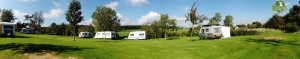 Een panorama van de boerencamping Limburg