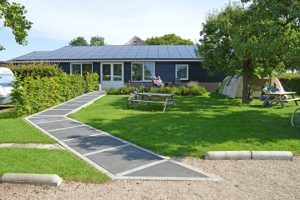 Welkom op de kleine camping in Nederland